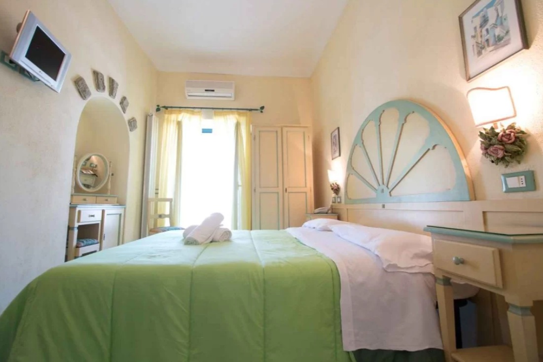 Novembre a Forio Offerte Relax: vacanza a Ischia al Park Hotel La Villa Resort 4 stelle con massaggi